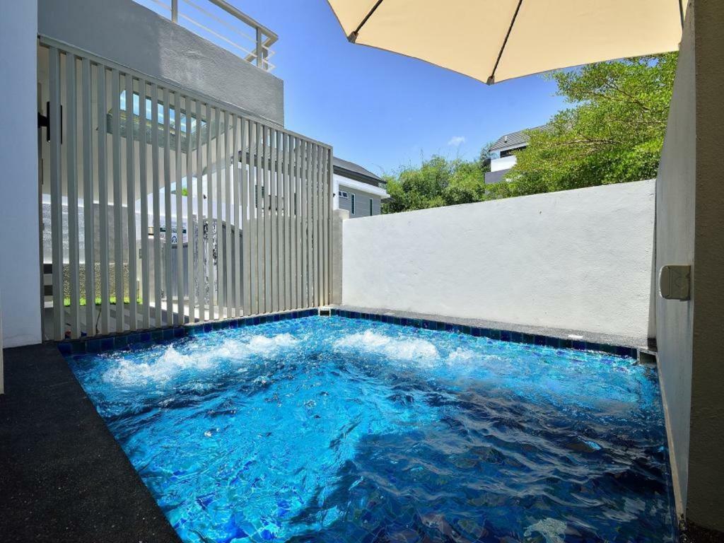 Plumeria Luxury Service Villa Джорджтаун Екстер'єр фото